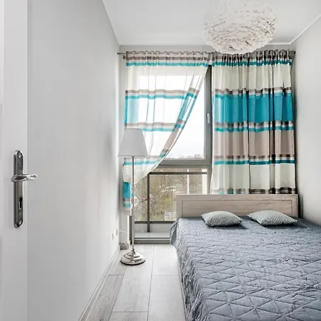 Billberry Apartments - Long Garden II